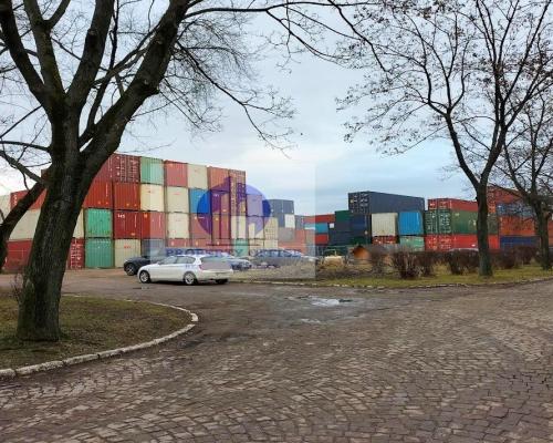 Praga Północ: plac na wynajem