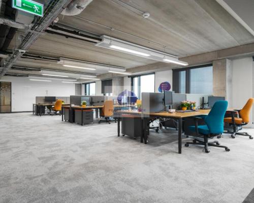 Włochy: lokal biurowy na wynajem