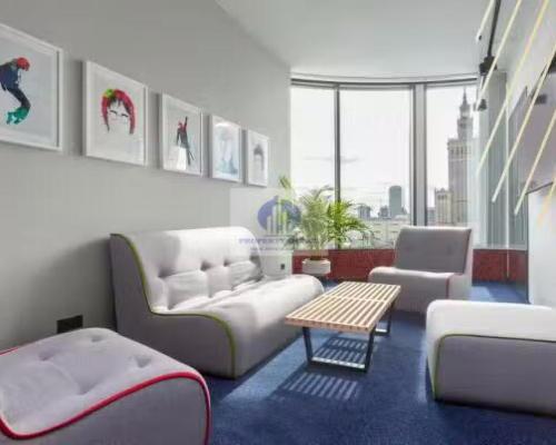 Śródmieście: salka spotkań dla 4 osób na wynajem