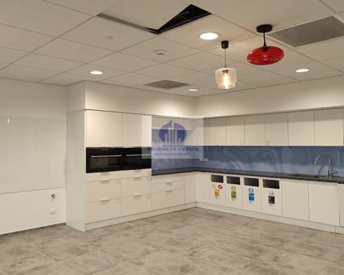 Włochy: lokal biurowy na wynajem