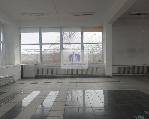 Włochy: lokal usługowo-biurowy na wynajem