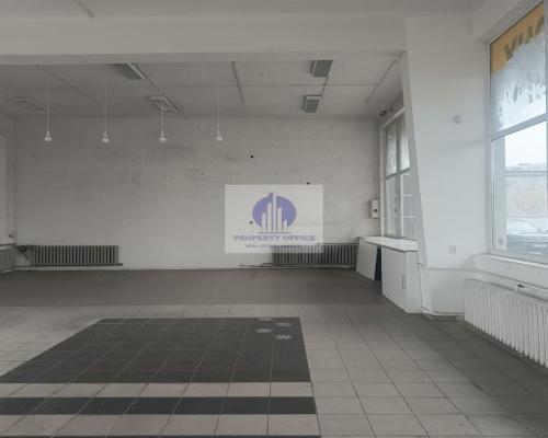 Włochy: lokal usługowo-biurowy na wynajem