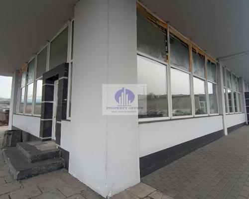 Włochy: lokal usługowo-biurowy na wynajem