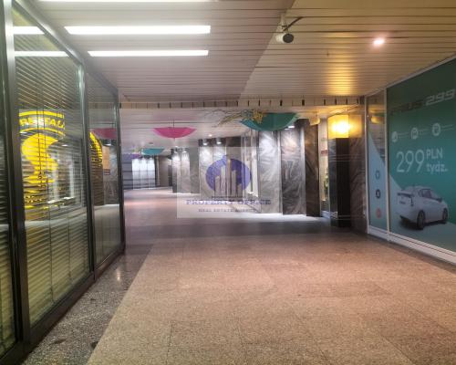 Śródmieście: lokal handlowo-usługowy na wynajem