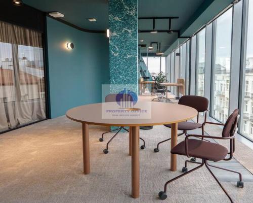 Śródmieście: umeblowany lokal biurowy na wynajem