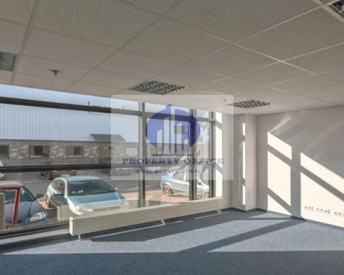 Włochy: lokal biurowy na wynajem