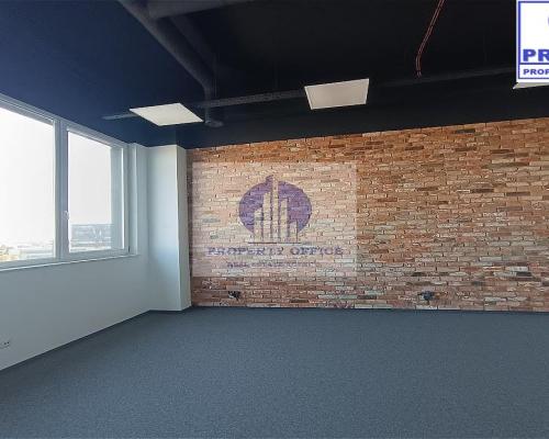 Włochy: lokal biurowy na wynajem