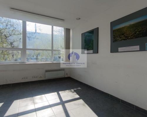 Bielany: magazyn 1740 m2