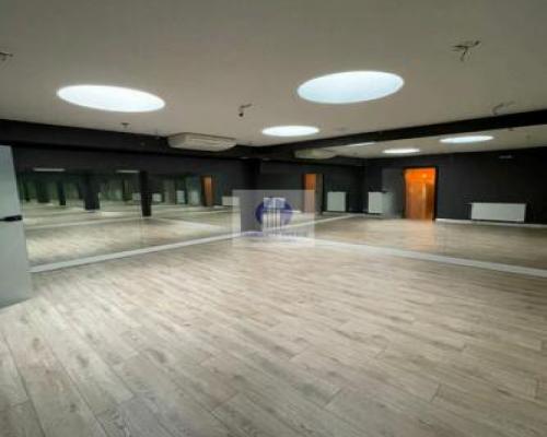 Wola: lokal handlowo-usługowy na wynajem