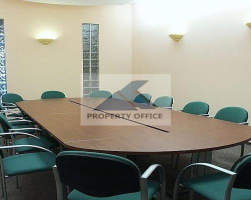 Targówek: lokal biurowy na wynajem