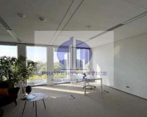 Włochy: lokal biurowy na wynajem