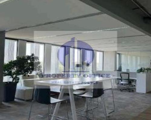 Włochy: lokal biurowy na wynajem