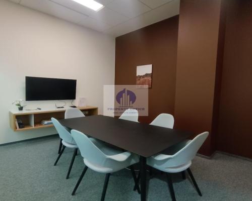 Śródmieście: umeblowane biuro na wynajem