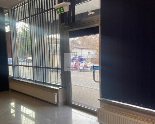 Warszawa Włochy: lokal usługowo-handlowy 36,50 m2 do wynajęcia