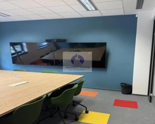 Włochy: lokal biurowy 640 m2 do podnajmu