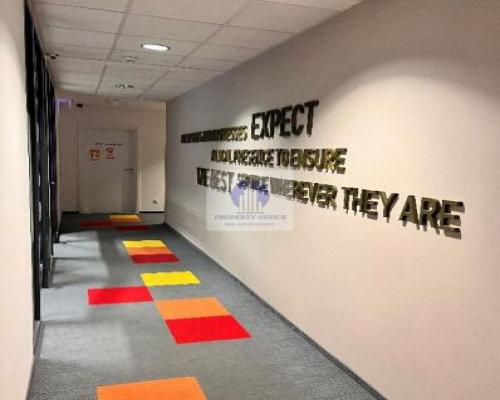 Włochy: lokal biurowy 640 m2 do podnajmu