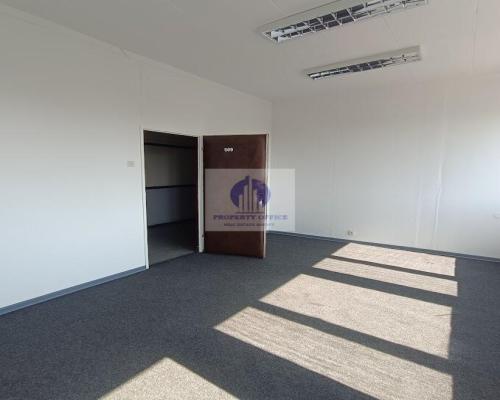 Praga Południe:lokal biurowy 21,70 m2 na wynajem