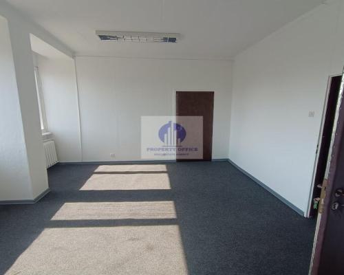 Praga Południe:lokal biurowy 21,70 m2 na wynajem