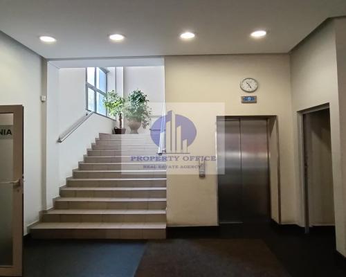 Mokotów: lokal biurowy 22m2 na wynajem