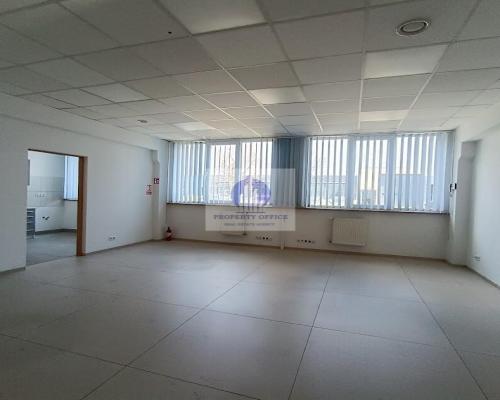 Bielany: magazyn 1500 m2 na wynajem