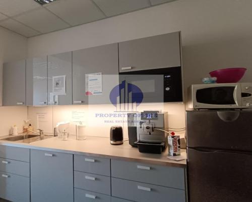 Włochy: lokal biurowy 38,84 m2 na wynajem