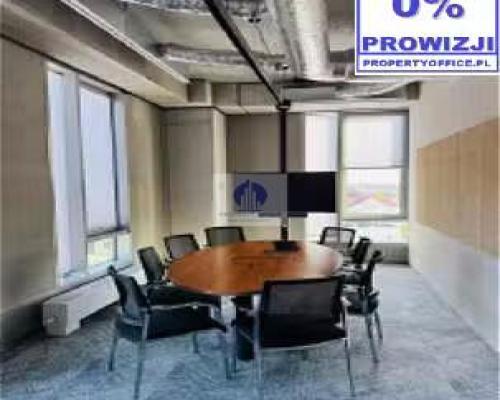 Włochy: lokal biurowy 546m2 na wynajem