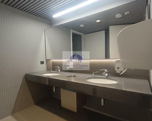 Śródmieście: umeblowane biuro na wynajem