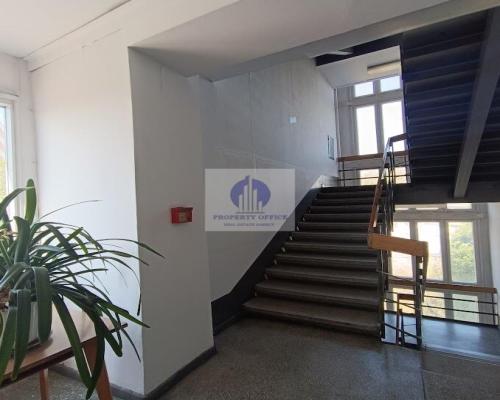 Praga Południe: lokal biurowy 22,90 m2 do wynajęcia