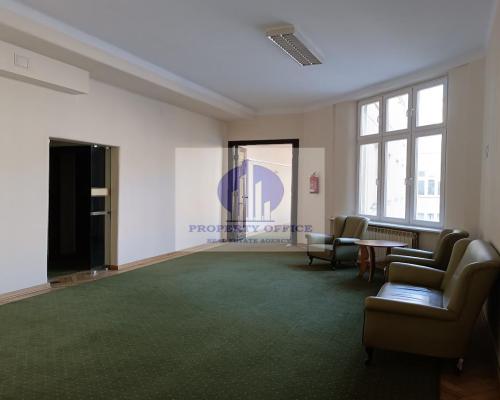 Śródmieście: lokal biurowy 44,76 m2 na wynajem