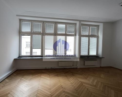 Śródmieście: lokal biurowy 21,88m2 na wynajem