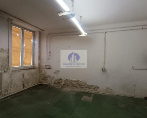 Praga Północ : lokal magazynowy 16,93m2 na wynajem
