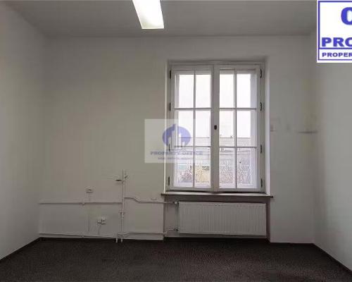 Praga Północ: lokal biurowy 19,64 m2 na wynajem