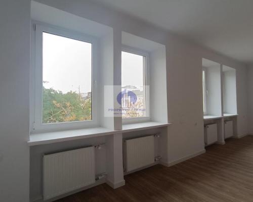 Mokotów: lokal biurowy 27,52m2 na wynajem