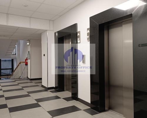 Śródmieście: lokal biurowy 17,75 m2 do wynajęcia