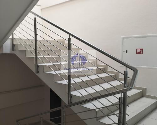 Praga Południe: lokal biurowy 218,09m2 do wynajęcia