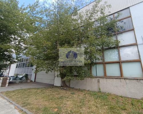 Bielany: magazyn 320m2 do wynajęcia