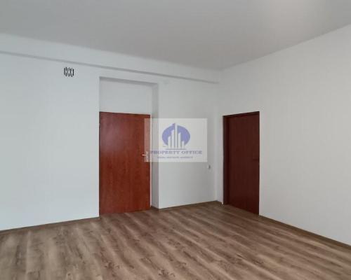 Mokotów: lokal biurowy 20,78m2 do wynajęcia