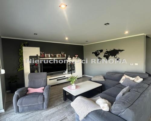 Dom Pawłowicem,świetna lokalizacja.