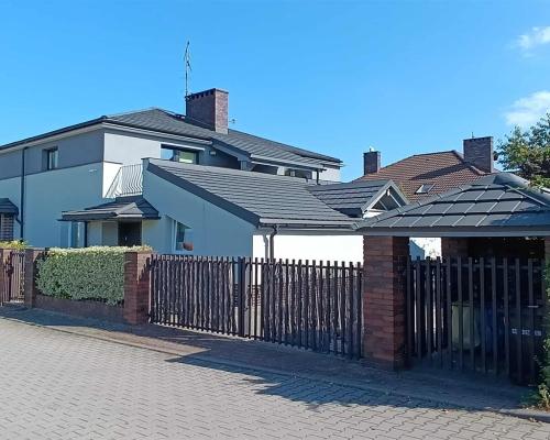 Mieszkanie z ogródkiem na os.Obrońców Pokoju