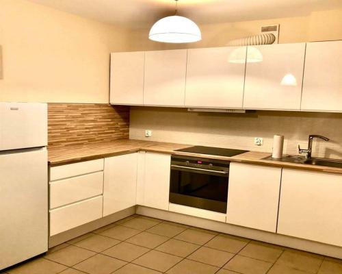 Mieszkanie z ogródkiem na os.Obrońców Pokoju