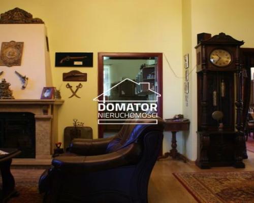 Zespół dworsko-parkowy w gminie Kcynia  Zespół dworsko-parkowy w gminie Kcynia zlokalizowany jest na działce o pow.3,3396 ha W