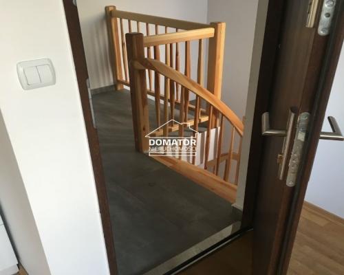 Budynek wielorodzinny na osiedlu Miedzyń