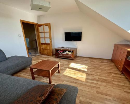 Przytulny dom rodzinny – Dobrcz, cisza i natura.