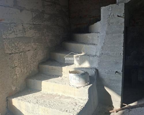 Dom na sprzedaż - spokojna okolica !