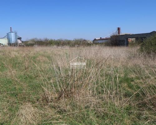 Na sprzedaż hala, stodoła, działka