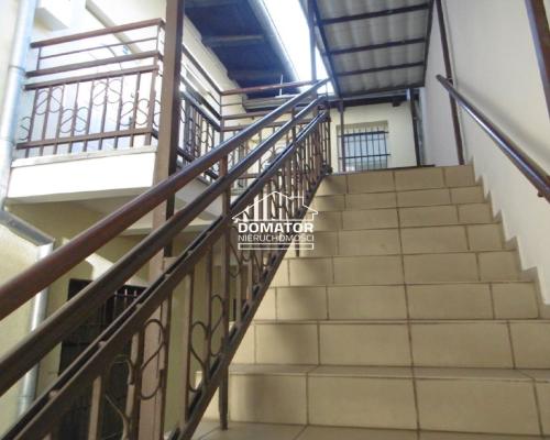 Dochodowa kamienica w centrum miasta