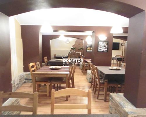 Klimatyczny lokal na sprzedaż w centrum miasta.