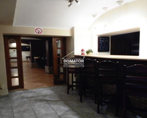 Klimatyczny lokal na sprzedaż w centrum miasta.