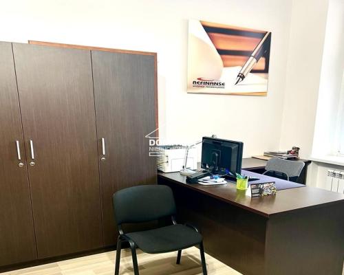 Elegancki lokal użytkowy w kamienicy