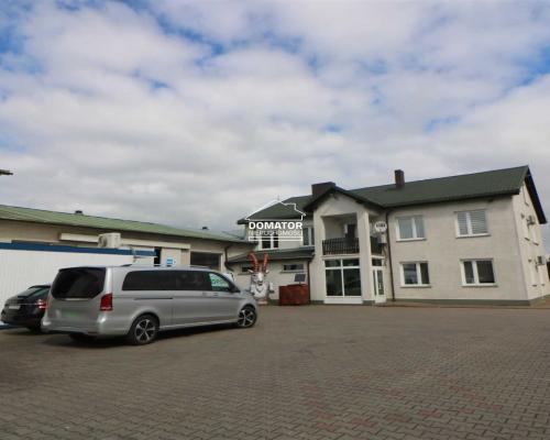 Hale produkcyjno-magazynowe + budynek biurowy